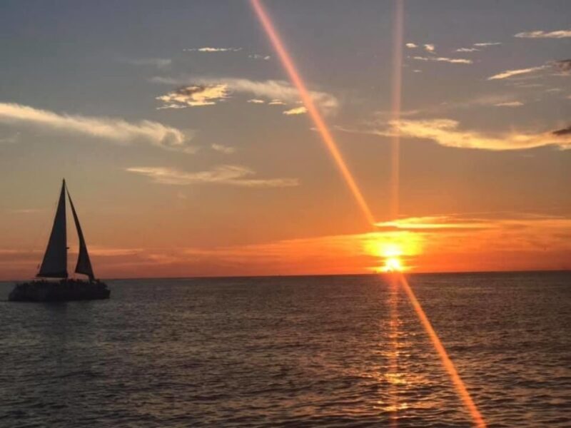 Panama City Beach: Sunset Sail on the Privateer Catamaran - Panama City Beach: Sunset Sail on the Privateer Catamaran