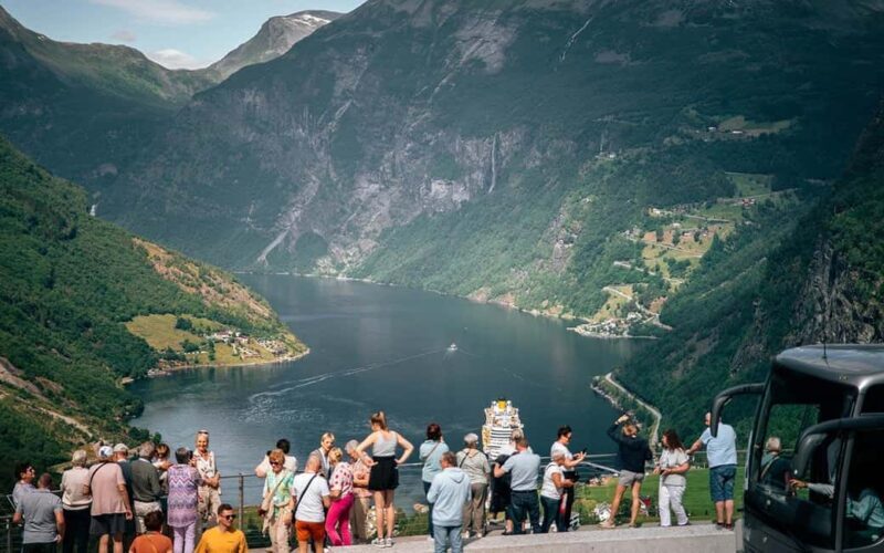 Panorama Bus Tours Geiranger 1,5/ 2hr - Exploring the Panorama Bus Tour in Geiranger: A Scenic Journey with Breathtaking Views