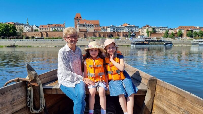 Panorama of Toru - 30-minute cruise - Key Points