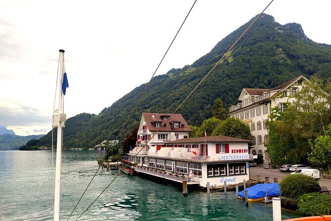Panoramic E-Bike Tour with a Lake Cruise - FAQs