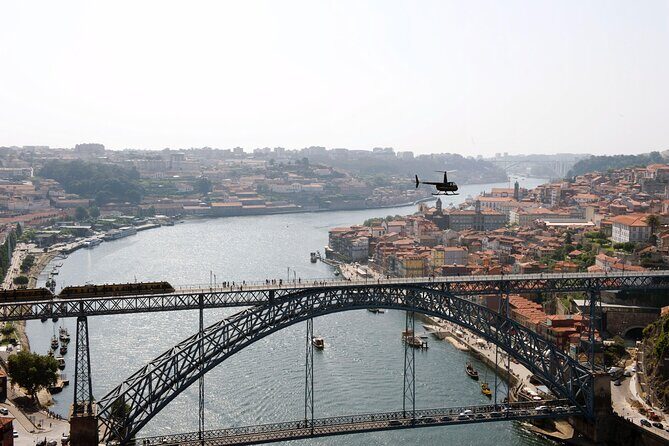 Panoramic Helicopter Flight 10 Minutes in Porto - FAQ