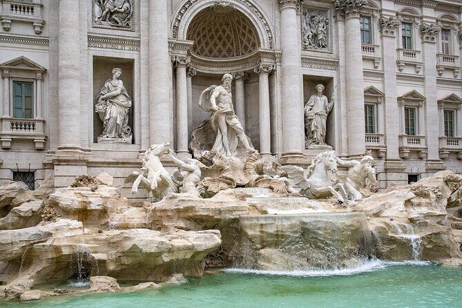 Pantheon, Trevi Fountain and Caravaggio tour with virtual guide - An in-depth look at the tour experience