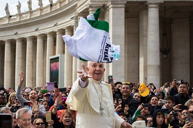 Papal Audience and Vatican Museums Tour - The Papal Audience in St. Peter’s Square