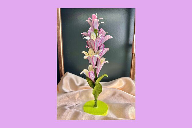 Paper Wildflower Arts and Crafts Workshop in Denver - An Introduction to the Paper Wildflower Arts and Crafts Workshop