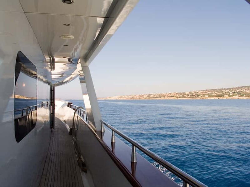 Paphos: Adults Only Cruise with Drinks, Food, Bus, Swim Stop - A Closer Look at the Experience