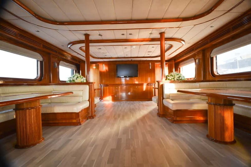 Paphos: Adults Only Cruise with Drinks, Food, Bus, Swim Stop - FAQ