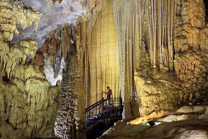 Paradise Cave And Dark Cave Tour 1 Day - Exploring the Paradise Cave and Dark Cave Tour in Vietnam