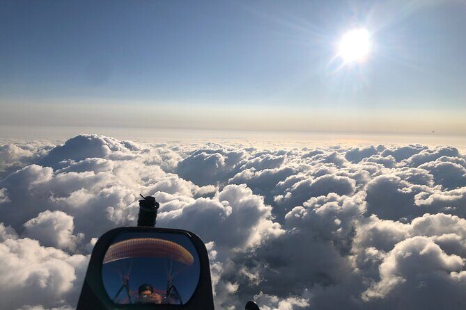 Paraglider flight with a certified instructor - What to Expect from the Paraglider Flight in Delaware