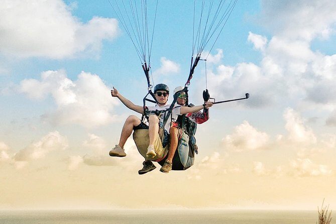 Paragliding Bali Nusa Dua cliff with Free Photo/Videos - An Overview of the Bali Paragliding Experience