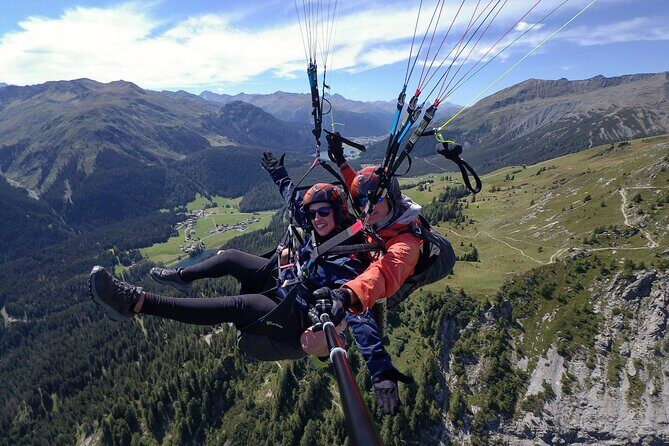 Paragliding Davos Early Bird (Video & Photos Included) - Key Points