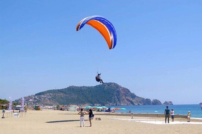 Paragliding Experience at the Peerless Cleopatra Beach - The Landing and Photography