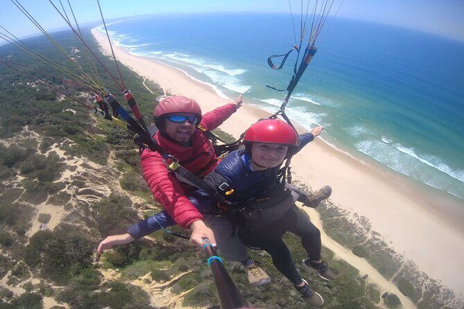 Paragliding Experience near Lisbon - An In-Depth Look at the Paragliding Tour