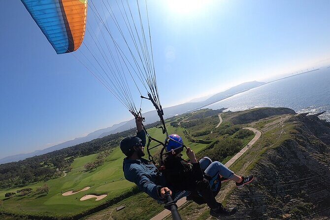 Paragliding flight in Sopelana - An Authentic Look at the Sopelana Paragliding Experience