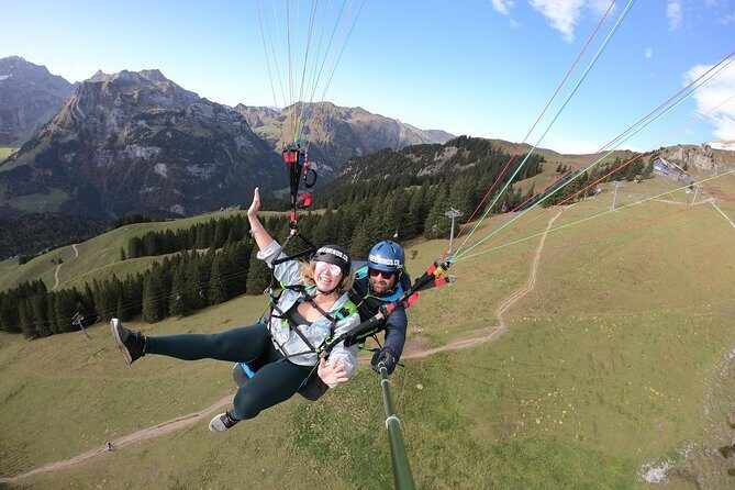 Paragliding Tandemflight Lucerne - Engelberg - The Experience on the Ground and in the Air