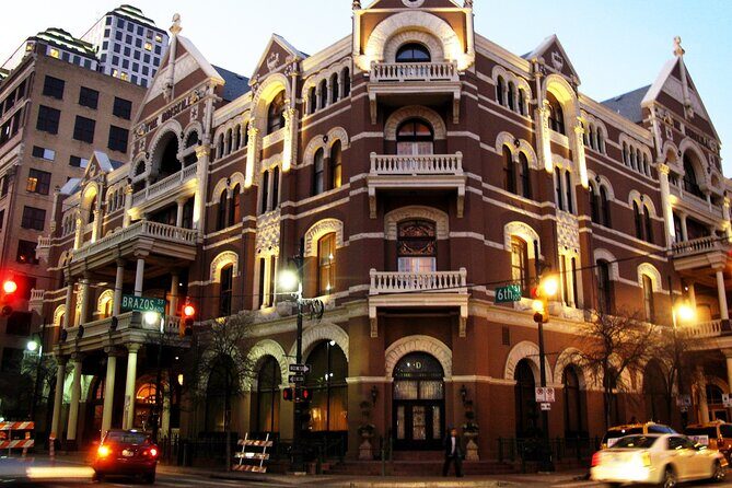 Paranormal Pub Crawl in Austin - Introducing the Paranormal Pub Crawl in Austin