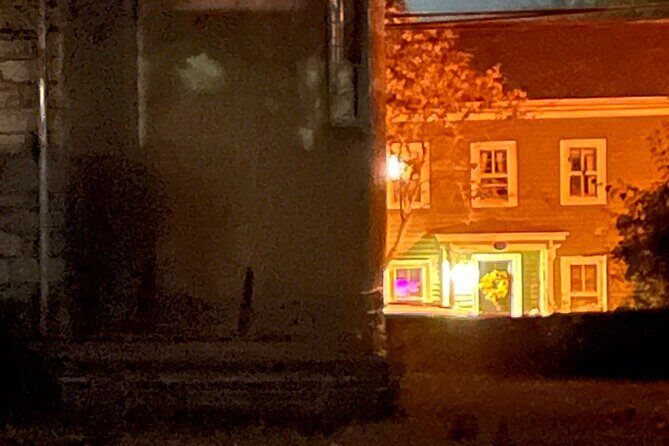 Paranormal Pub Crawl in Austin - The Experience from a Traveler’s Perspective