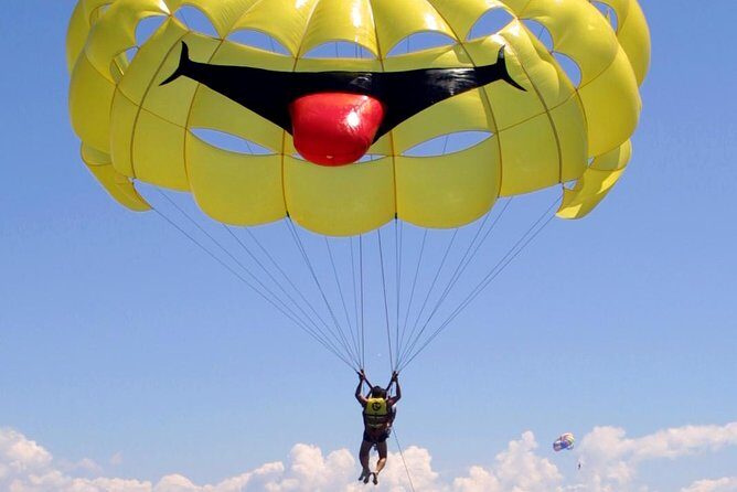 Parasailing - Who Will Love This Tour?