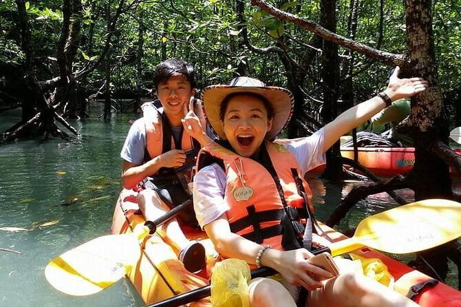 Parasailing in Langkawi - FAQ: Your Questions About Parasailing in Langkawi