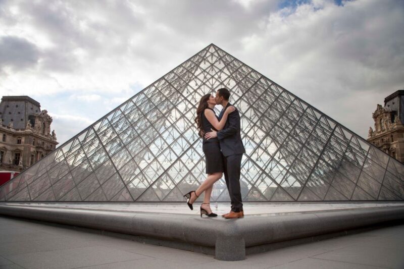 Paris: 1h40min Photoshoot in City Centre - Professional - Practical Tips to Maximize Your Photoshoot