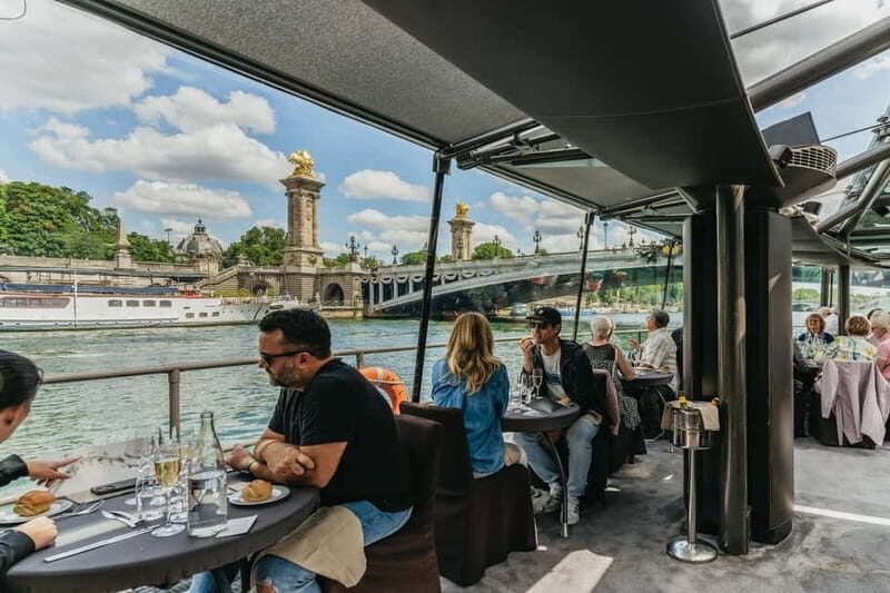 Paris: 2-Hour River Seine Lunch Cruise with 3-course-menu - Practical Tips