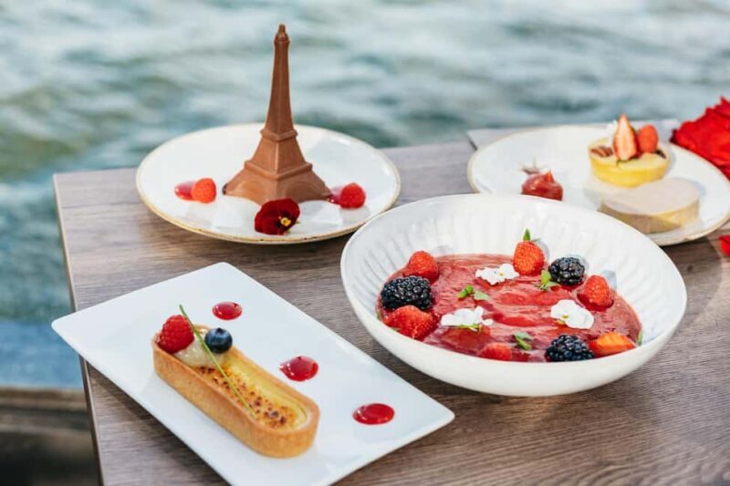 Paris : 3-Course Gourmet Dinner Cruise on Seine River - Paris: 3-Course Gourmet Dinner Cruise on Seine River