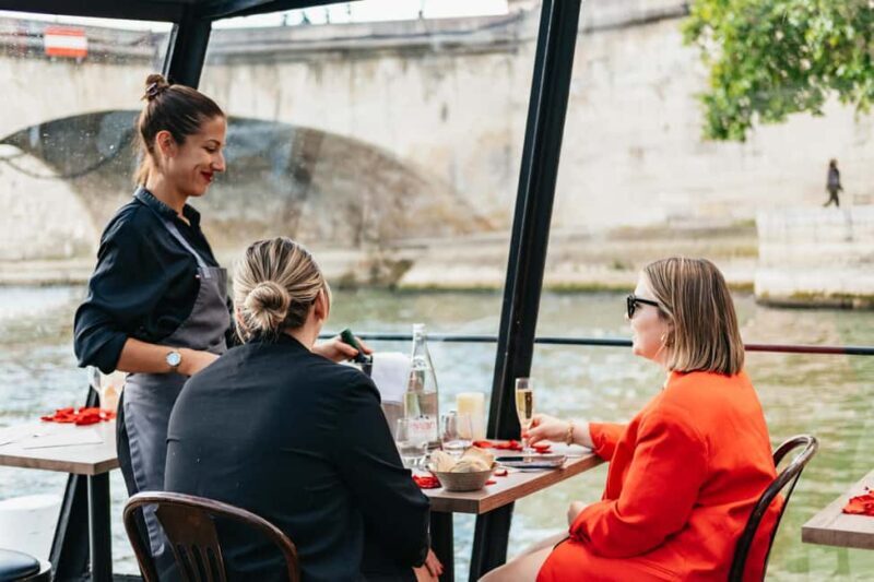 Paris : 3-Course Gourmet Dinner Cruise on Seine River - The Sum Up