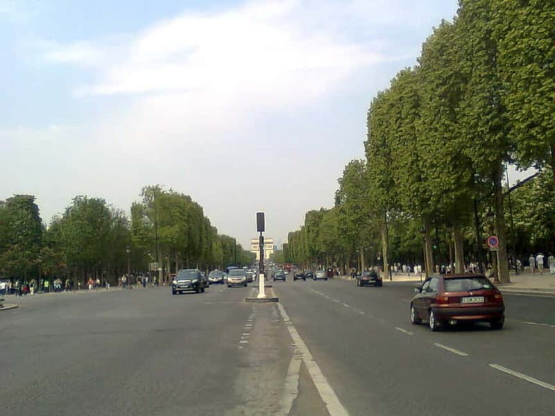 Paris - 6-Hour Private Guided Walking Tour of the City - Analyzing the Experience: What Makes It Stand Out?