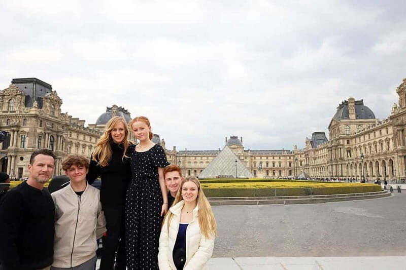 Paris: 6 hours PRIVATE tour in a van - photoshoot included - Why Choose This Tour? An In-Depth Look