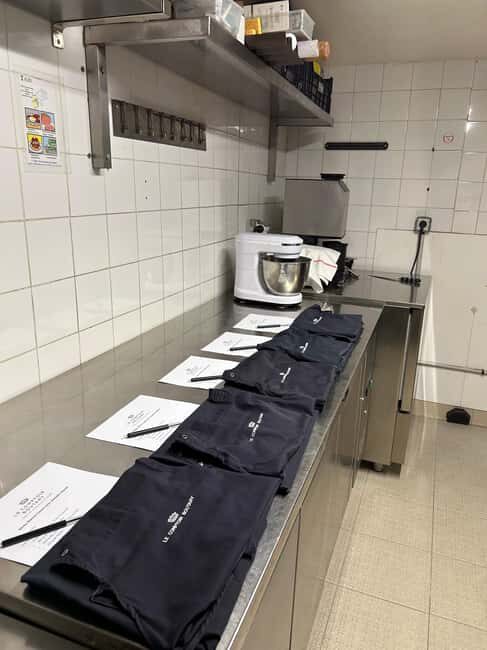 Paris 9: Pastry Workshop with Danielle at Comptoir Boutary - An In-Depth Look at the Pastry Workshop Experience