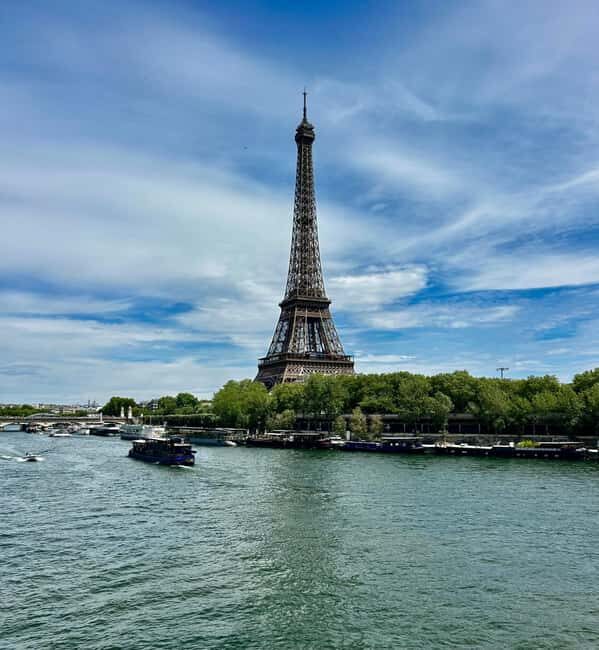 Paris A DayTrip to Remember with Hotel Pickup - An In-Depth Look at the Itinerary and Experience