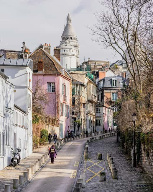 Paris: a movie tour in Montmartre inspired by Amélie Poulain - An In-Depth Look at the Montmartre Movie Tour