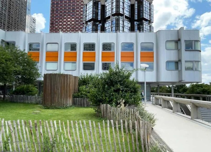 Paris: Beaugrenelle Modern Architecture Walking Tour - An In-Depth Look at the Tour Experience