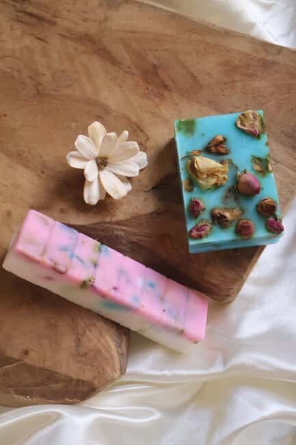 Paris: Botanical handmade soap workshop (Melt and pour soap) - The Value Proposition