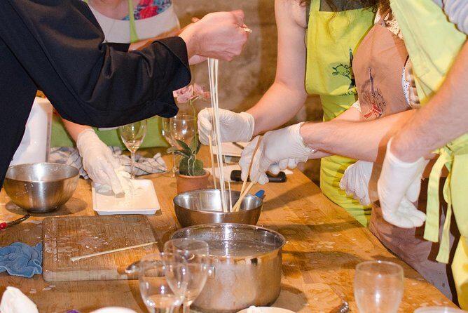 Paris Cheesemaking Workshop including Wine and Cheese Tasting with an Expert - The Practical Side: What’s Included and What’s Not