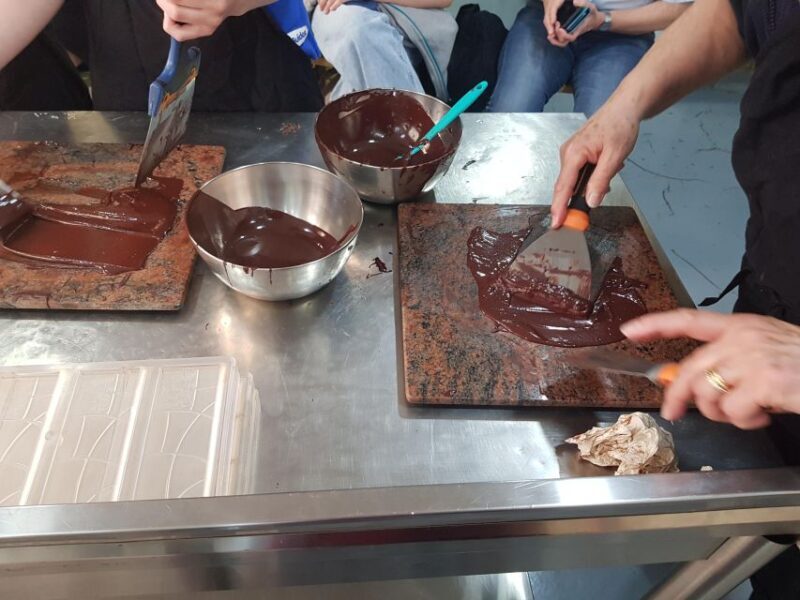 Paris: Chocolate Discovery Workshop and Tasting - Key Points