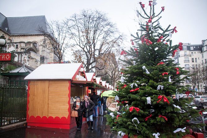Paris Christmas Gourmet Food Small Group Walking Tour - A Festive Walk Through Paris: What to Expect