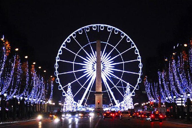 Paris Christmas Illuminations and Local Festivities Private Tour - The Itinerary in Detail: What You’ll See and Do