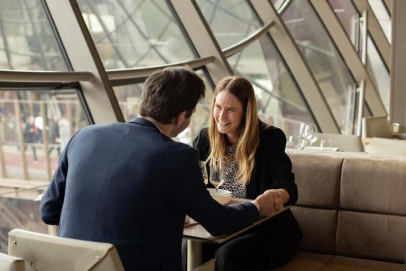 Paris: Christmas Lunch at Eiffel Tower with Panoramic Views - FAQ