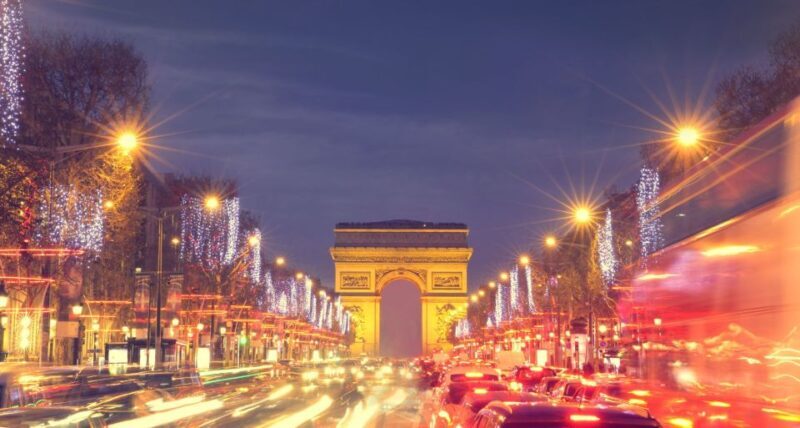 Paris: Christmas & New Year Lunch or Dinner Cruise - The Value and Who Itll Suit