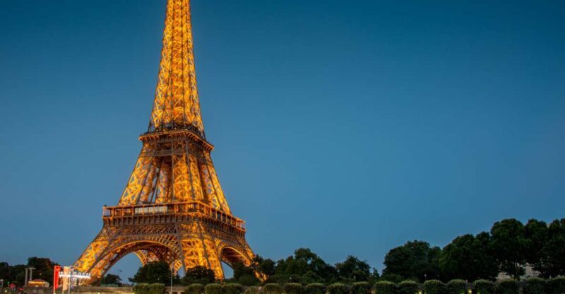 Paris: City Tour by Bus with Eiffel Tower & Optional Summit - FAQ