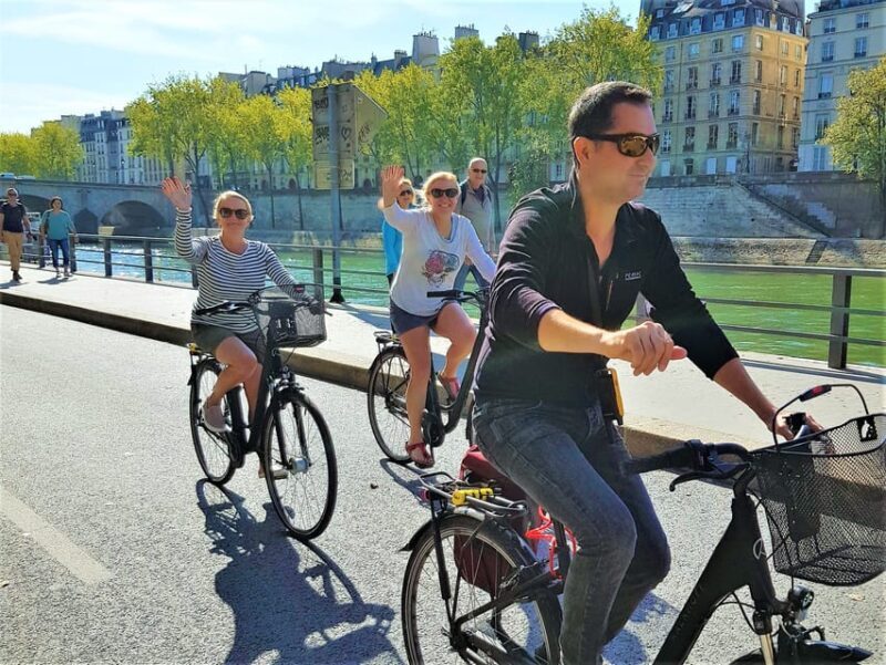 Paris: City Treasures Bike Tour - Authentic Insights from Reviews