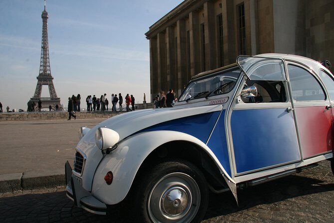 Paris Classic tour in 2CV - Why Choose a 2CV Tour? What Makes It Special