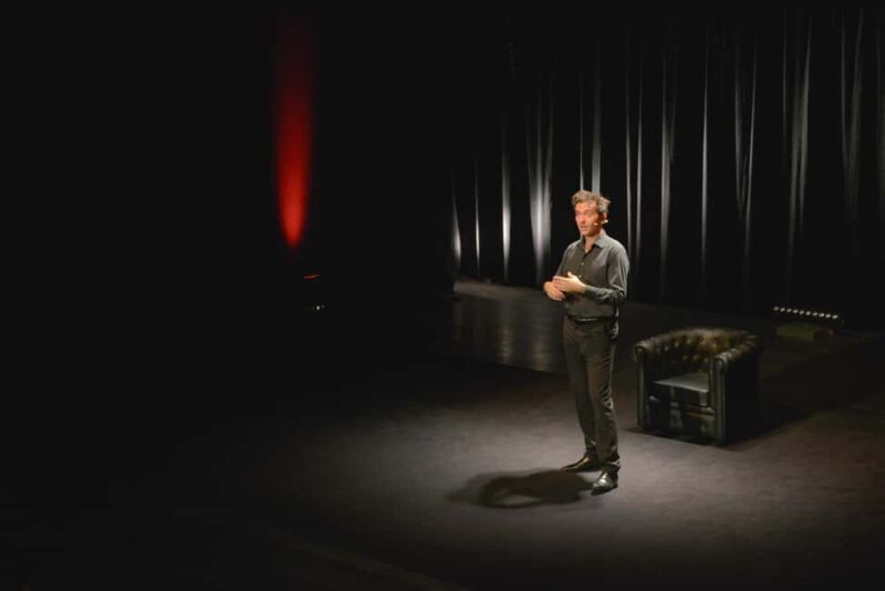 Paris: Comedy Show in English - How to Become a Parisian - Final Words