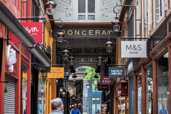 Paris Covered Passages Walking Tour plus Seine Cruise Option - FAQ