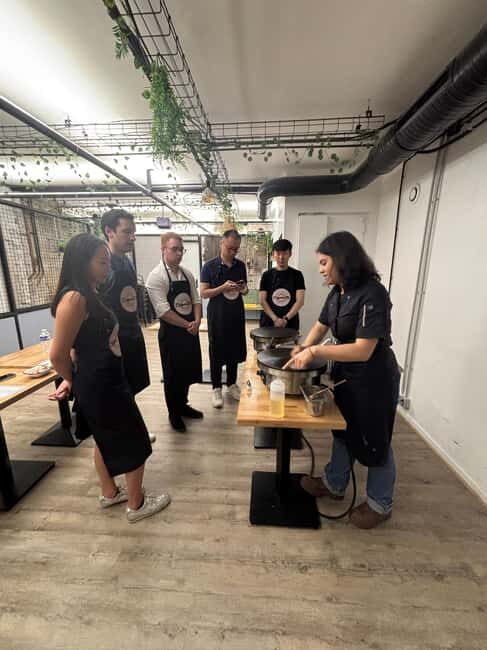 Paris: Crêpe and Galette Making Workshop with Cider - FAQ