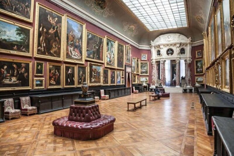 Paris: Domaine de Chantilly Private Tour in a Mercedes Van - Detailed Breakdown of the Day