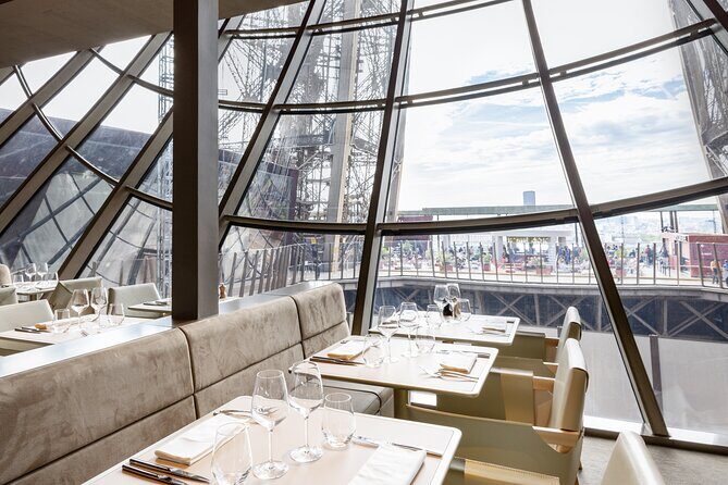 Paris Earliest Lunch at Eiffel Tower Madame Brasserie Restaurant - Post-Meal Options: Climbing Higher or Exploring