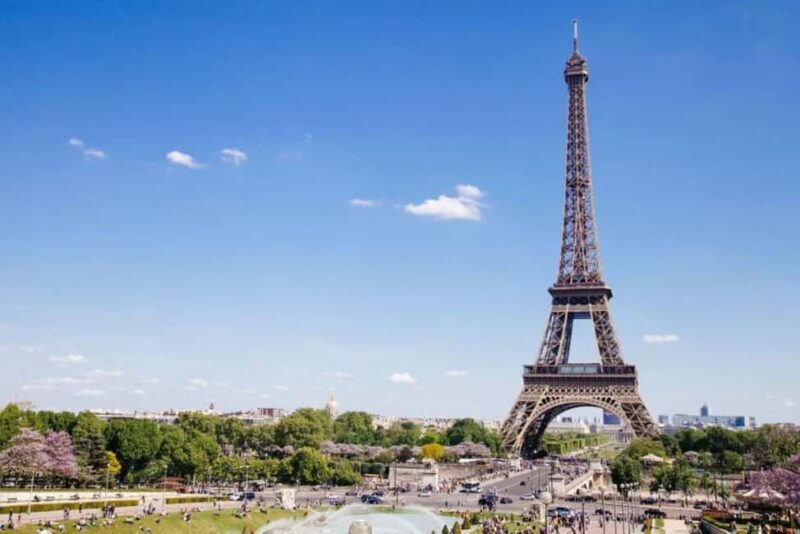 Paris: Eiffel Tower 2nd Floor Access with Seine River Cruise - A Deep Dive into the Experience