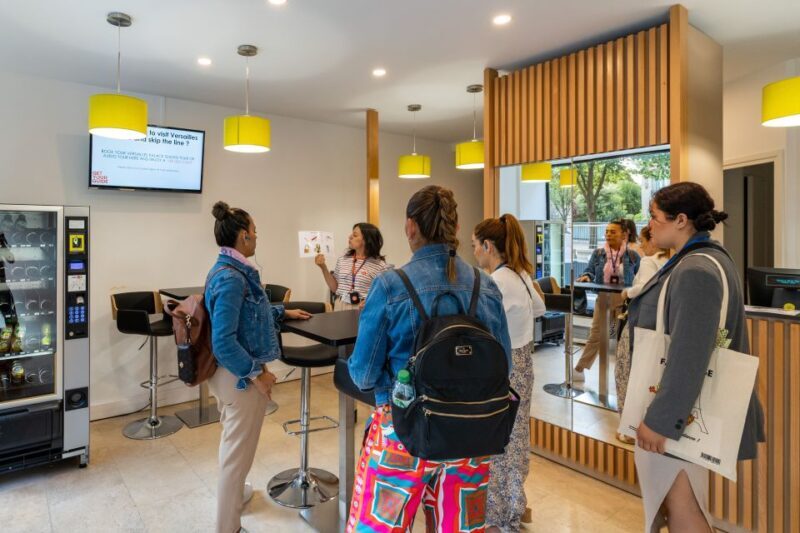 Paris: Eiffel Tower 2nd Floor or Summit Access - How the Tour Works: From Meeting Point to the Tower