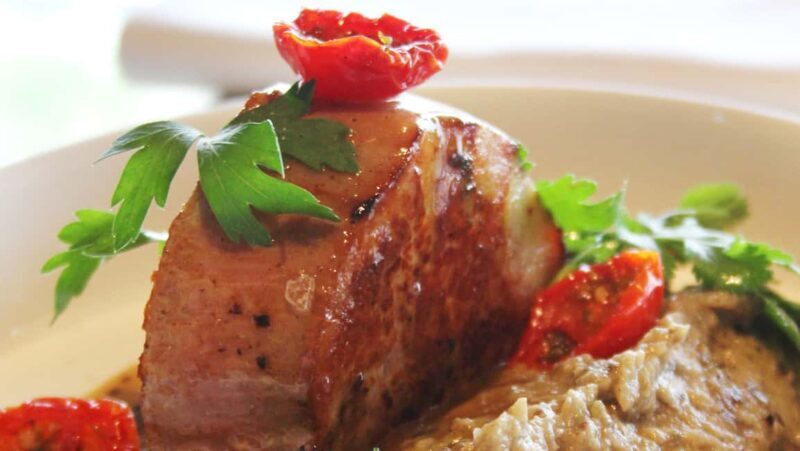 Paris: Eiffel Tower Dining, Gustave Menu at Madame Brasserie - FAQ